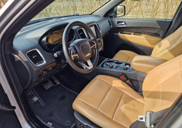Dodge Durango cena 129800 przebieg: 111500, rok produkcji 2017 z Lubartów małe 562